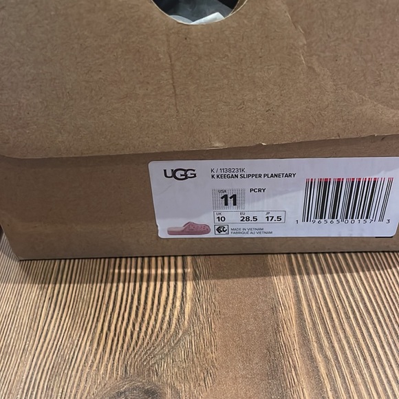 Kids pink ugg slippers. Never worn still in box. - Picture 2 of 2
